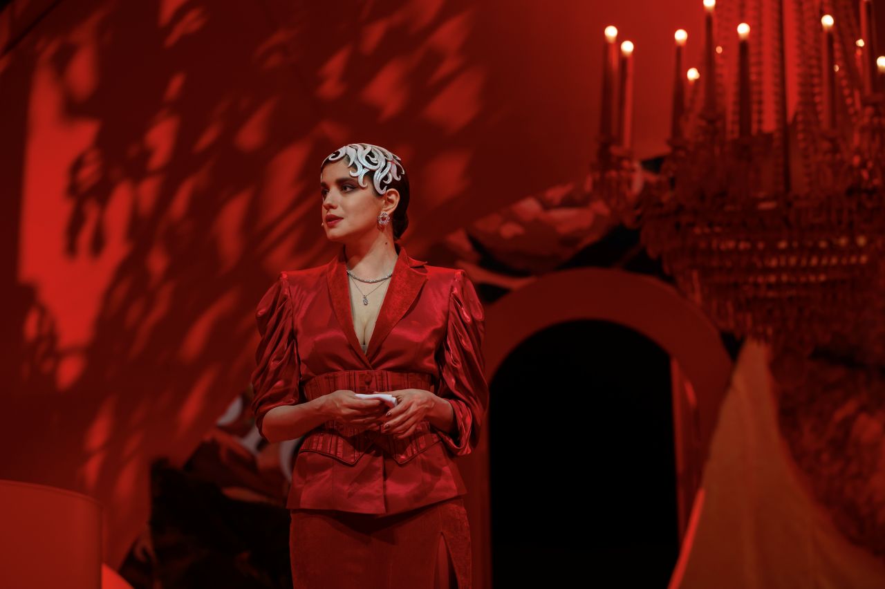 8 разгневанных женщин