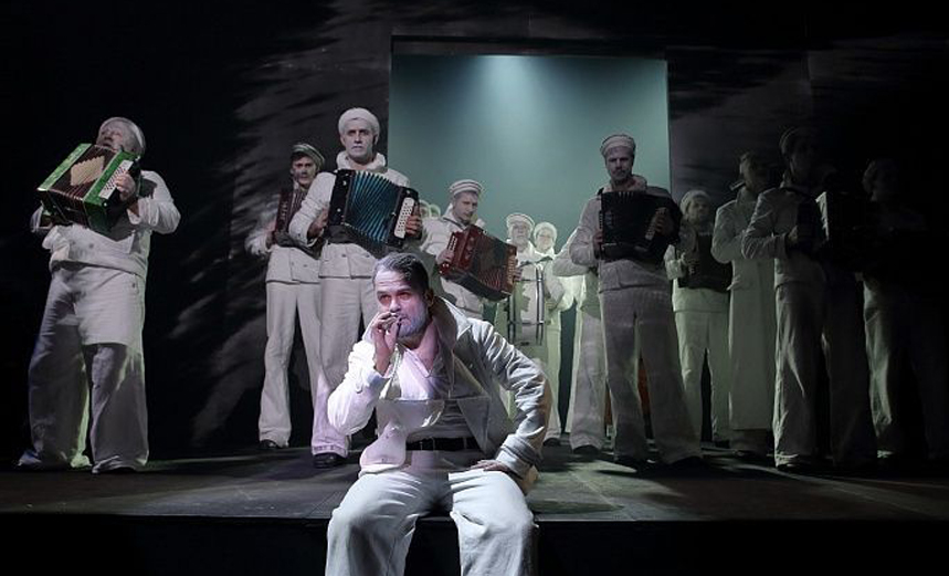 Оптимистическая трагедия. Прощальный бал